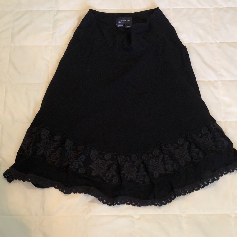 Jones New York Skirt -4 Black